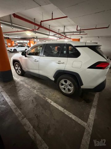 טויוטה RAV4