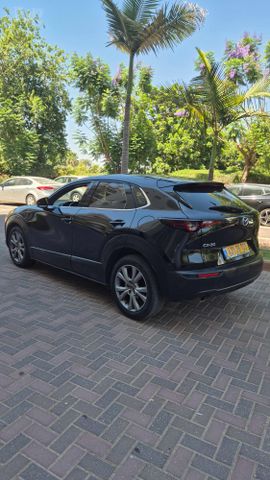 מאזדה CX-30