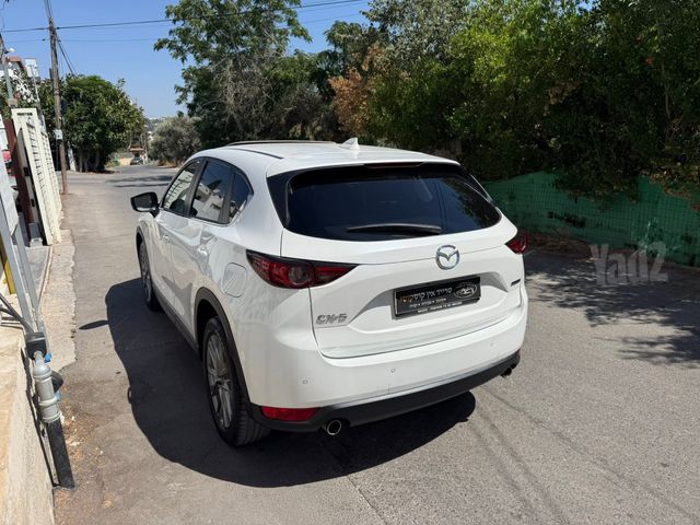 מודעת רכב מאזדה CX-5