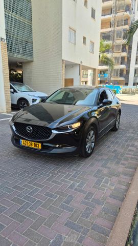 מאזדה CX-30