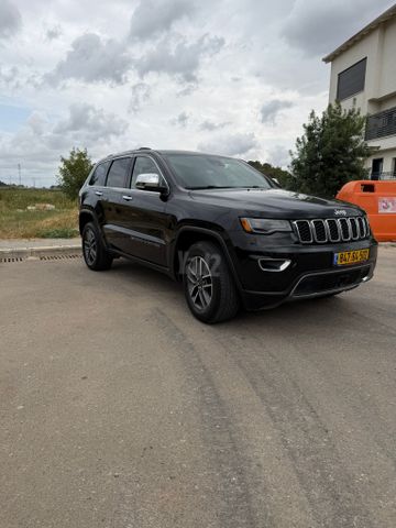 מודעת רכב ג'יפ גרנד צ'ירוקי