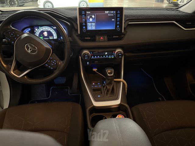טויוטה RAV4