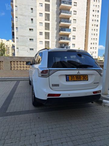 מודעת רכב מיצובישי אאוטלנדר