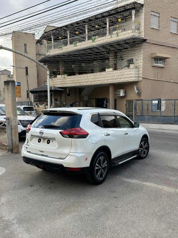 ניסאן אקס טרייל