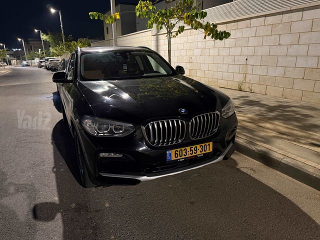 ב מ וו X4