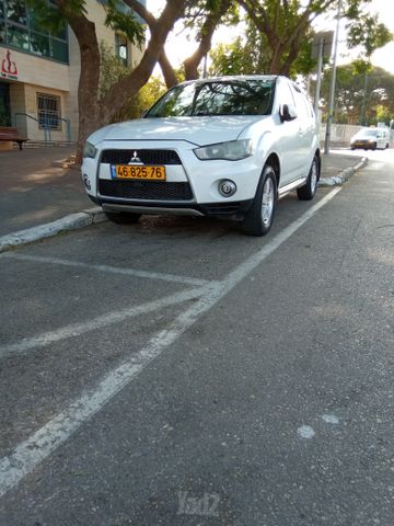מודעת רכב מיצובישי אאוטלנדר