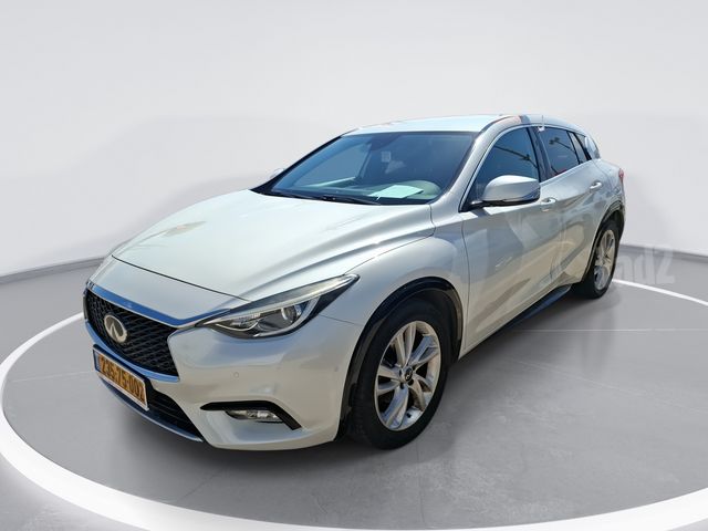 מודעת רכב אינפיניטי Q30