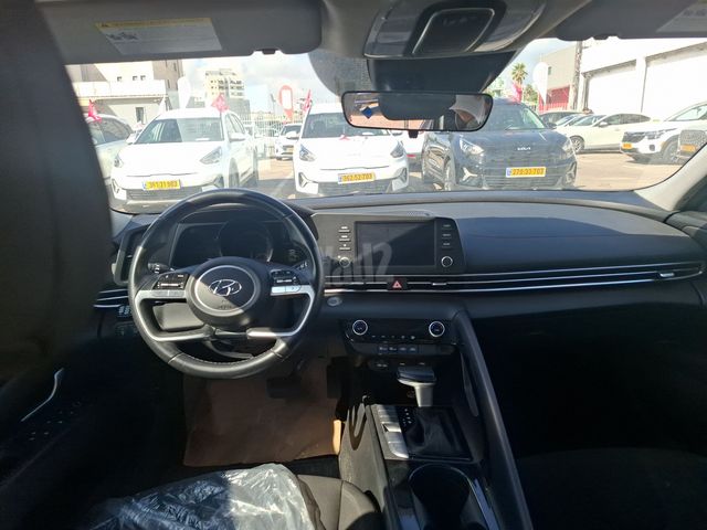 מודעת רכב יונדאי אלנטרה 1