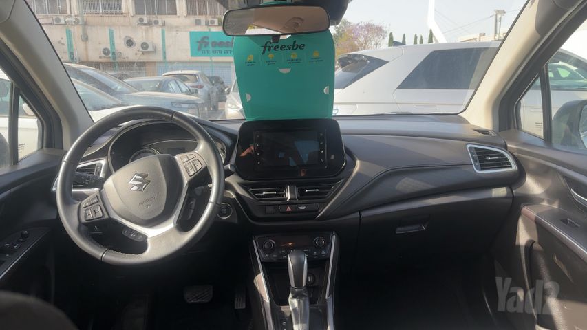 סוזוקי S-Cross