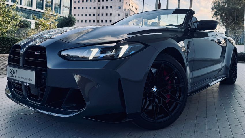 ב מ וו M4