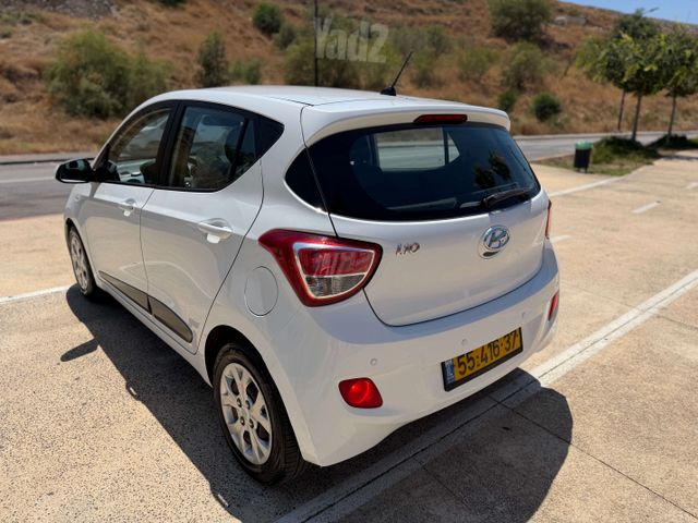 יונדאי i10