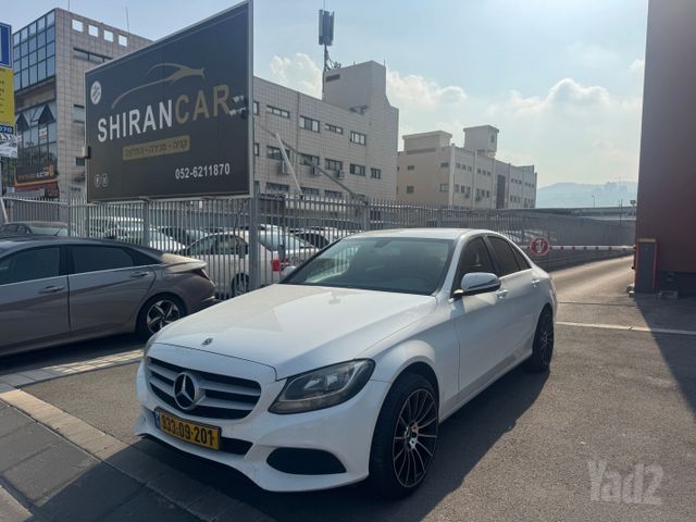 מודעת רכב מרצדס-בנץ C-class