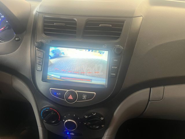 יונדאי אקסנט i25
