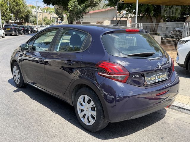 פיג'ו 208