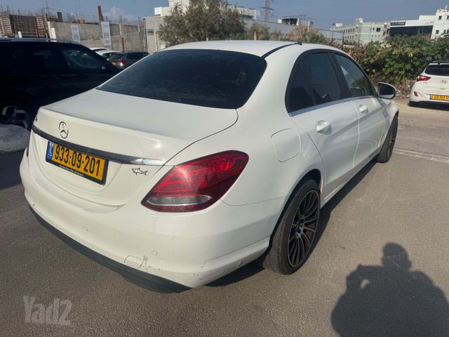 מרצדס-בנץ C-class