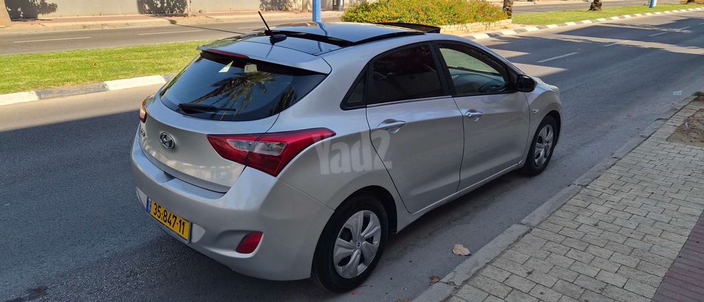 יונדאי i30
