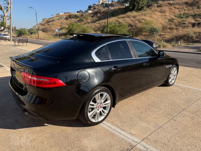 יגואר XE