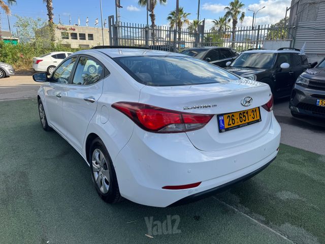 יונדאי I35