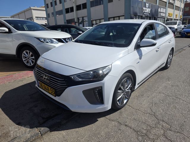 יונדאי איוניק