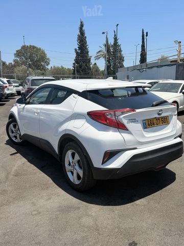 טויוטה C-HR