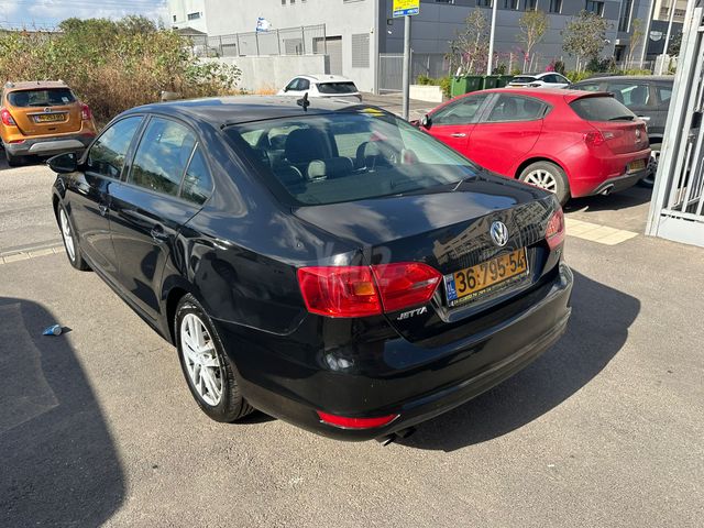 פולקסווגן ג'טה 