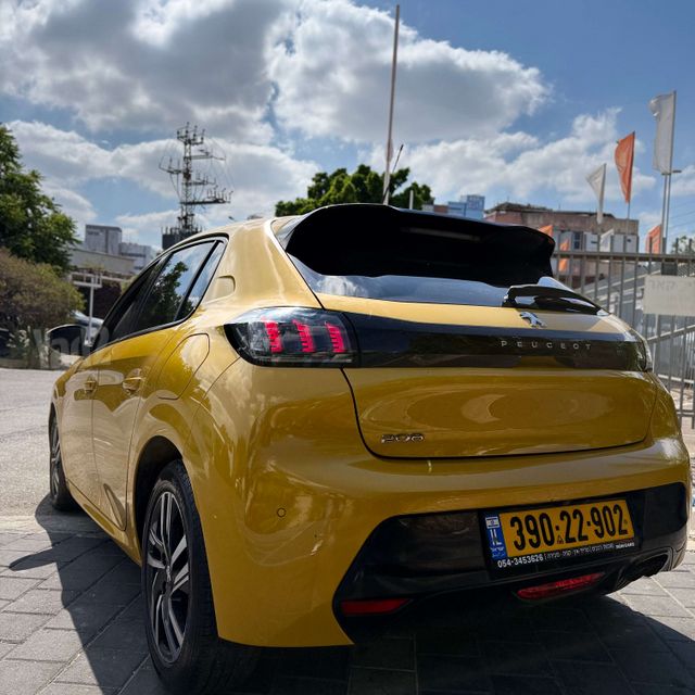 פיג'ו 208
