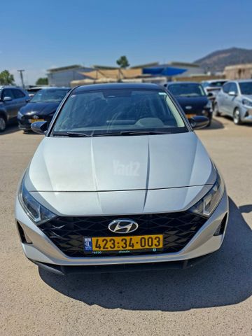 יונדאי i20