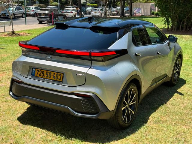 טויוטה C-HR