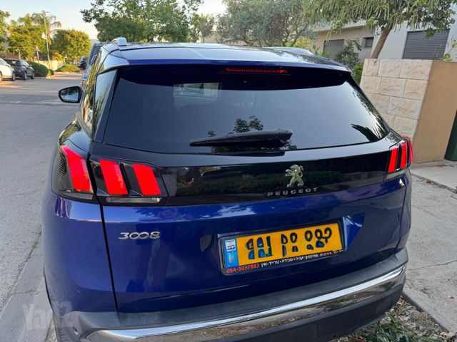 פיג'ו 3008