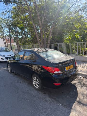 יונדאי אקסנט i25