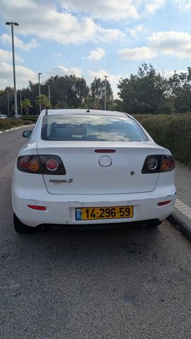 מאזדה 3