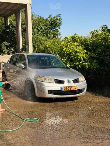 רנו מגאן