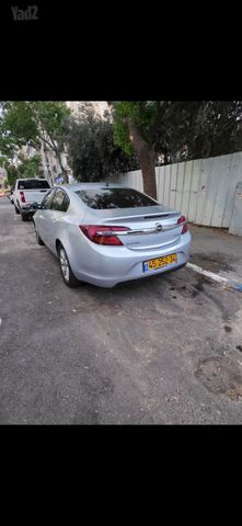 אופל אינסיגניה