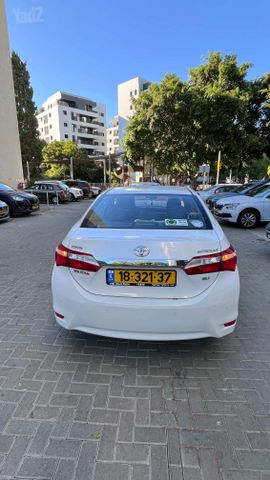 מודעת רכב טויוטה קורולה