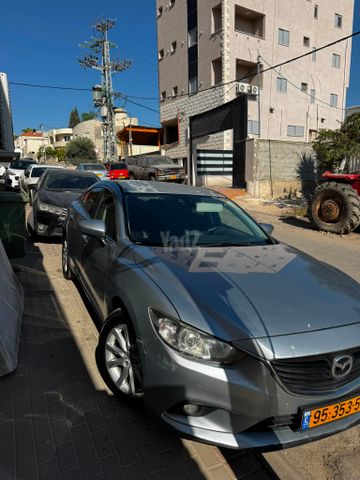 מודעת רכב מאזדה 6