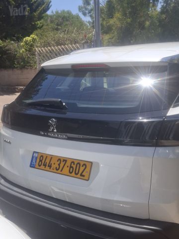 פיג'ו 3008
