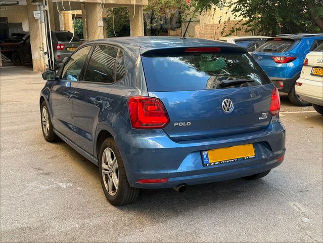 פולקסווגן פולו 