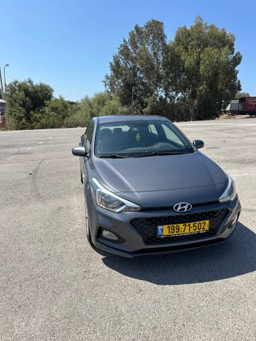 מודעת רכב יונדאי i20