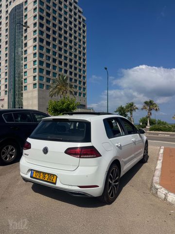 פולקסווגן גולף