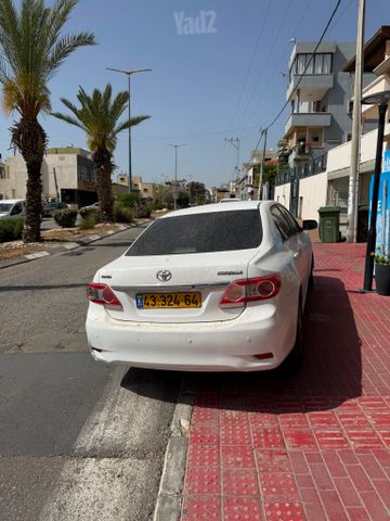טויוטה קורולה