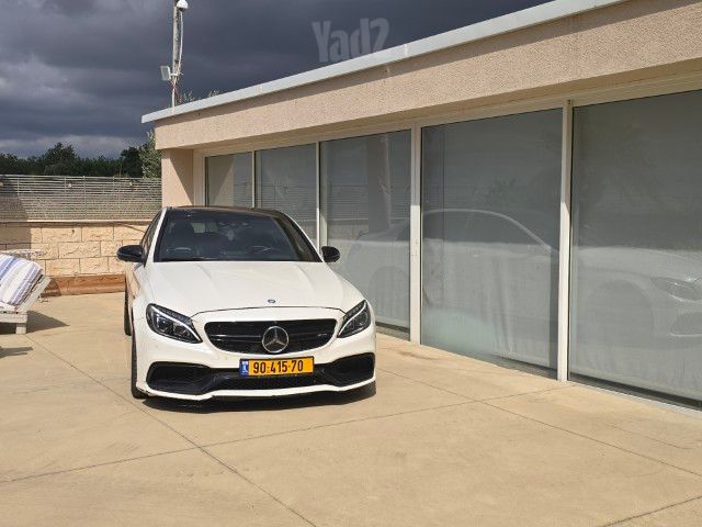 מרצדס-בנץ C-class