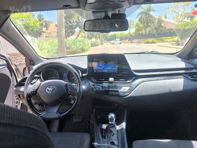 טויוטה C-HR