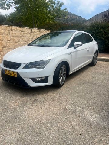 סיאט לאון