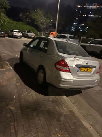 ניסאן טידה