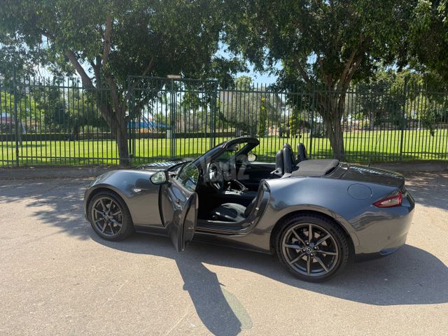 מאזדה MX-5