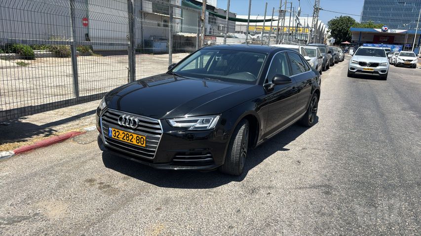 מודעת רכב אאודי A4