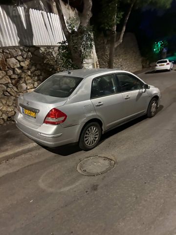 ניסאן טידה