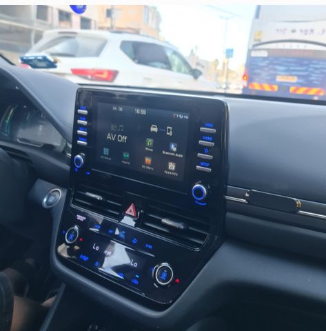 יונדאי איוניק