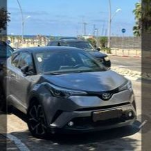 מודעת רכב טויוטה C-HR