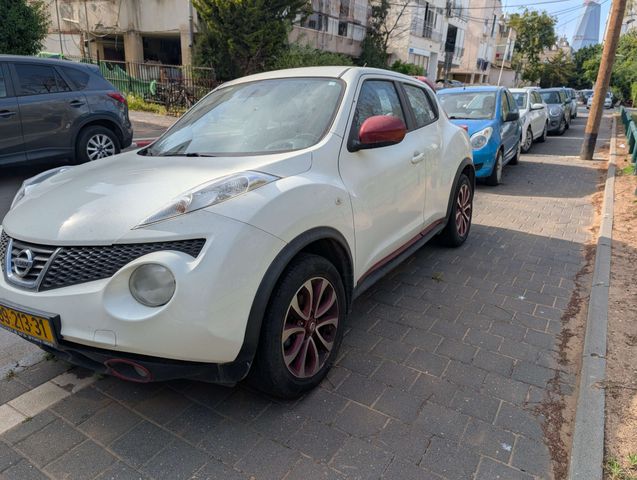 מודעת רכב ניסאן ג'וק